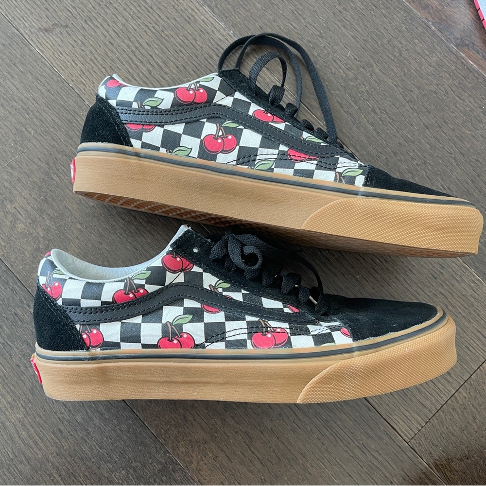 Cherry Vans size 8.5